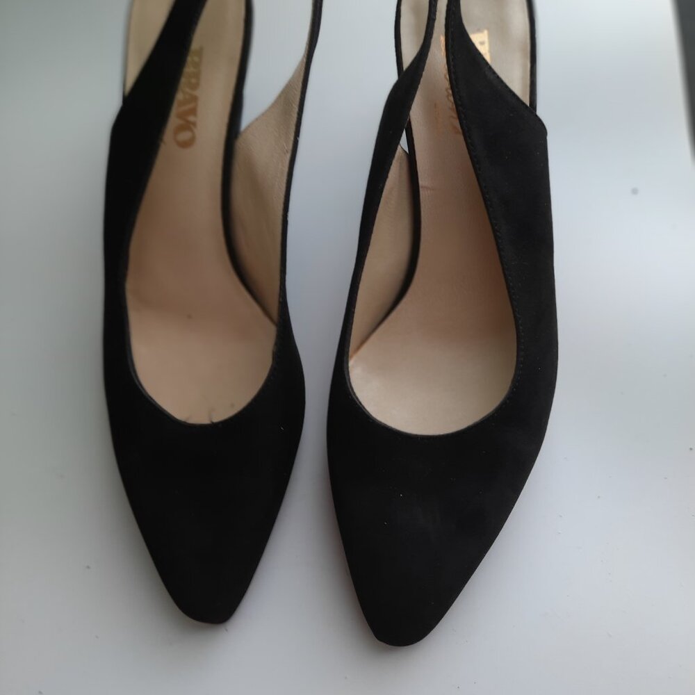 Brand Newleather Suede Sandals - Picture 2 of 5